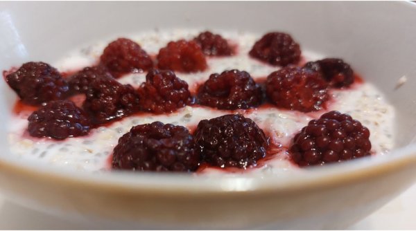 Ленивая овсянка с чиа